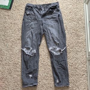 women’s jean( mom jean)